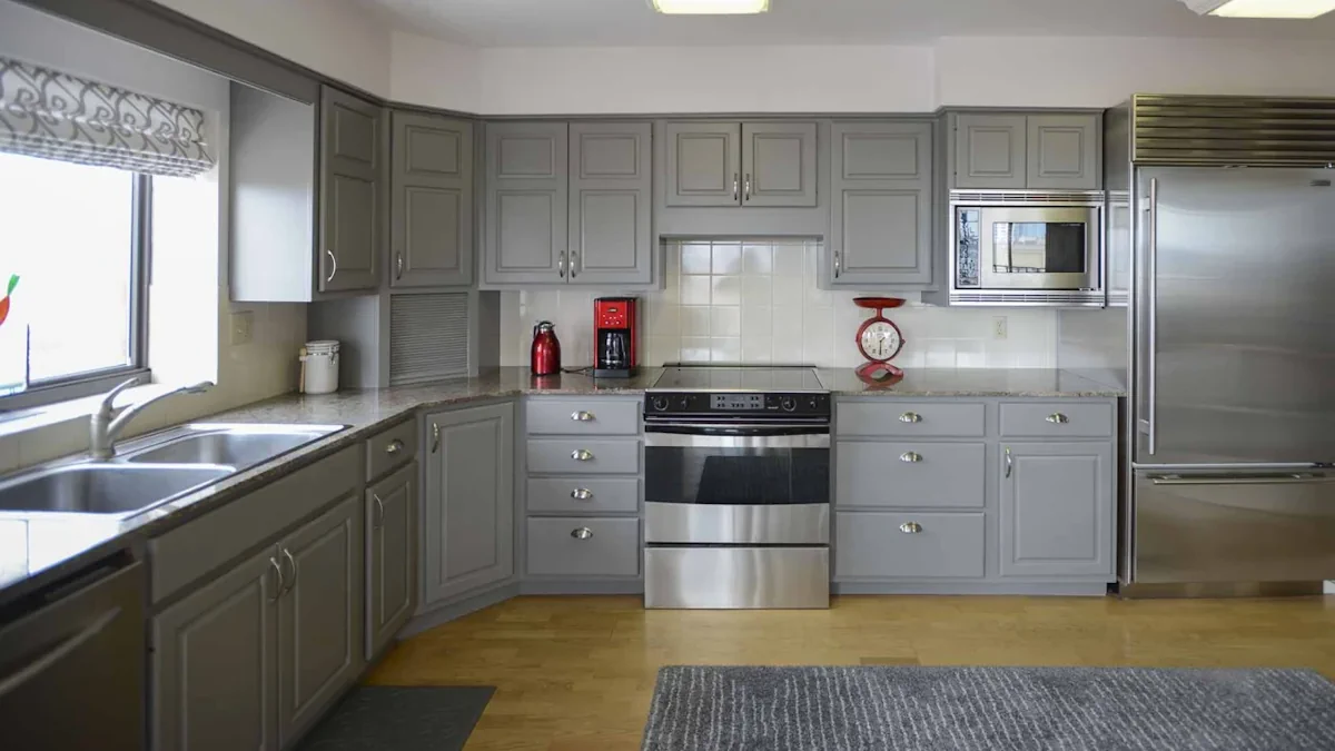 Mutfak Dolabı Boyatmak Mantıklı mı?